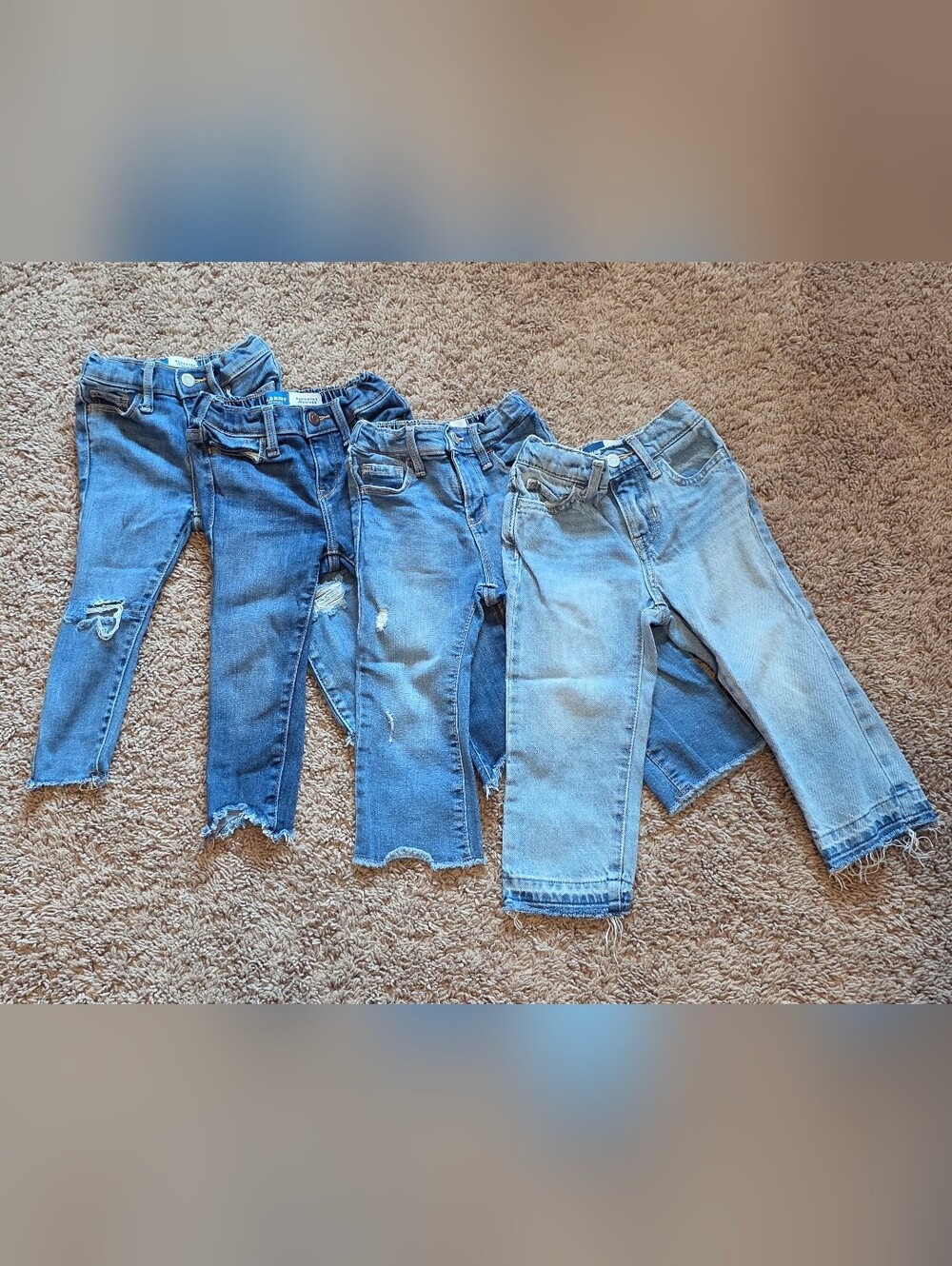 Old Navy Girls Denim Jeans Bundle - Light to Dark Blue 2t *4 Pairs*